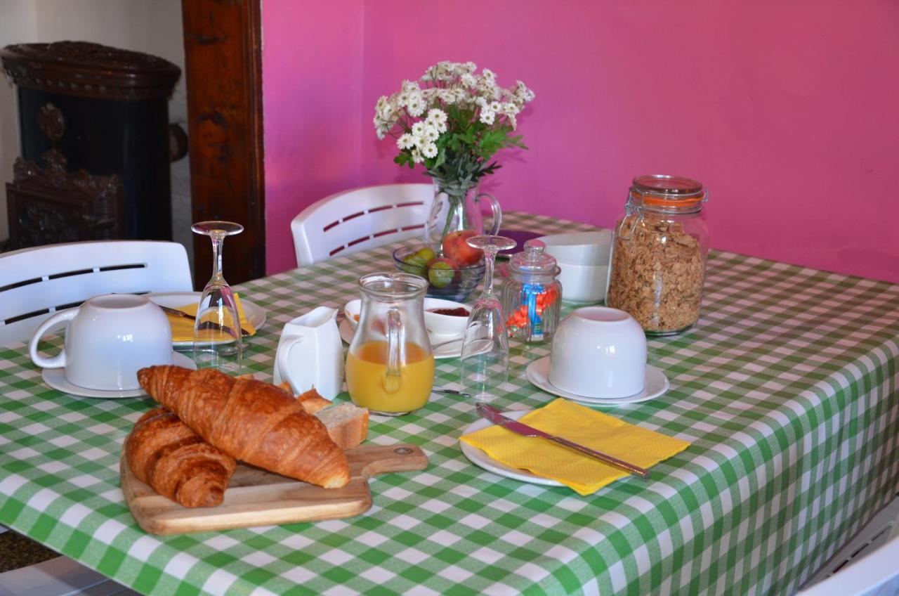 Bed and Breakfast Chez Madeleine Saint-Colomb-de-Lauzun Экстерьер фото